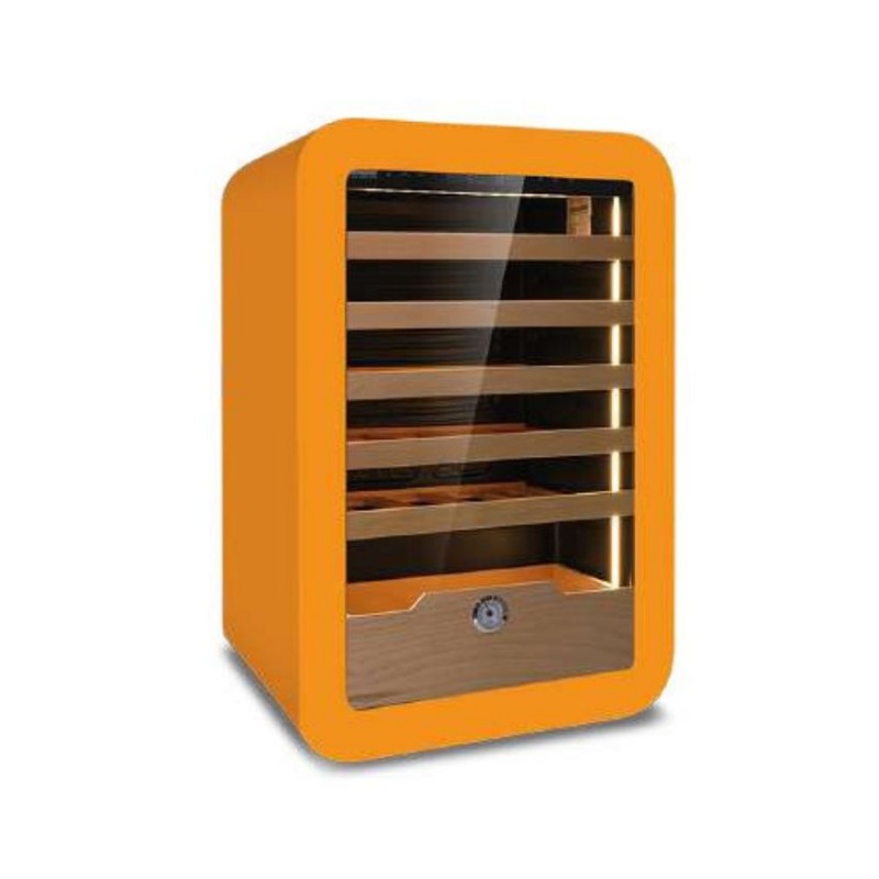 Vitrina de vino mini KVINUM con estantes de madera y puertas de cristal Horekus Vitrina de vino mini KVINUM con estantes de madera y puertas de cristal Horekus