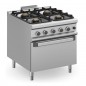 Cocina a gas con horno a gas fuegos de 7 y 11kW MAGISTRA PLUS fondo 900 Cocina a gas con horno a gas fuegos de 7 y 11kW MAGISTRA PLUS fondo 900