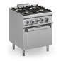 Cocina a gas con horno eléctrico estático y fuegos de 5,5kW MAGISTRA PLUS fondo 700 Cocina a gas con horno eléctrico estático y fuegos de 5,5kW MAGISTRA PLUS fondo 700