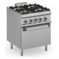 Cocina a gas con horno eléctrico ventilado 4 fuegos de 5,5kW MAGISTRA PLUS fondo 700 Cocina a gas con horno eléctrico ventilado 4 fuegos de 5,5kW MAGISTRA PLUS fondo 700