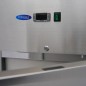 Congelador 600 litros en acero inox con 3 estantes ajustables y ruedas Maxima Congelador 600 litros en acero inox con 3 estantes ajustables y ruedas Maxima